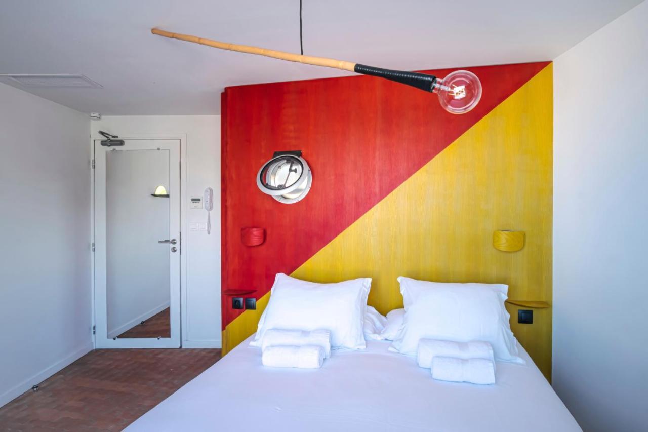Hotel La Reine Jane Hyères Екстериор снимка
