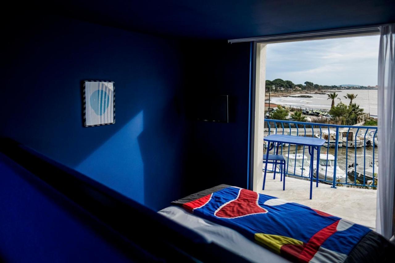 Hotel La Reine Jane Hyères Екстериор снимка