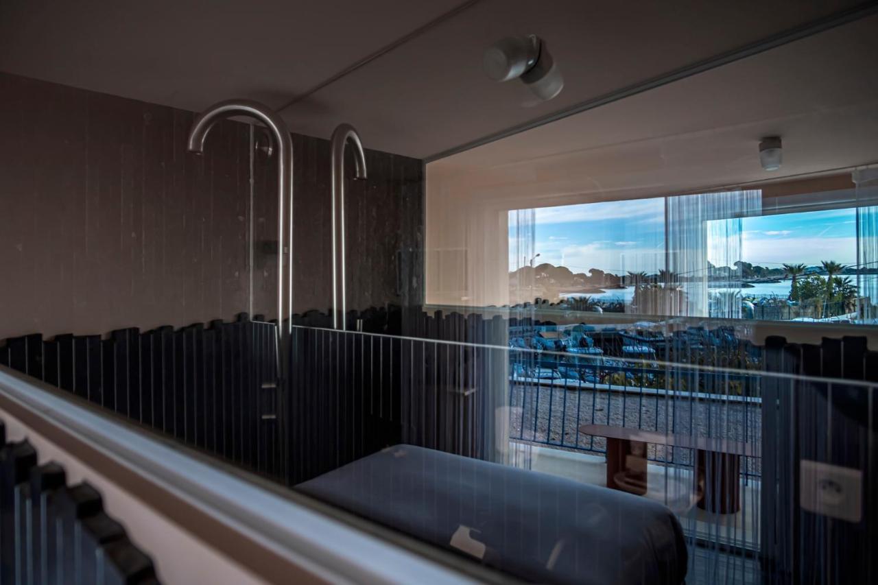 Hotel La Reine Jane Hyères Екстериор снимка