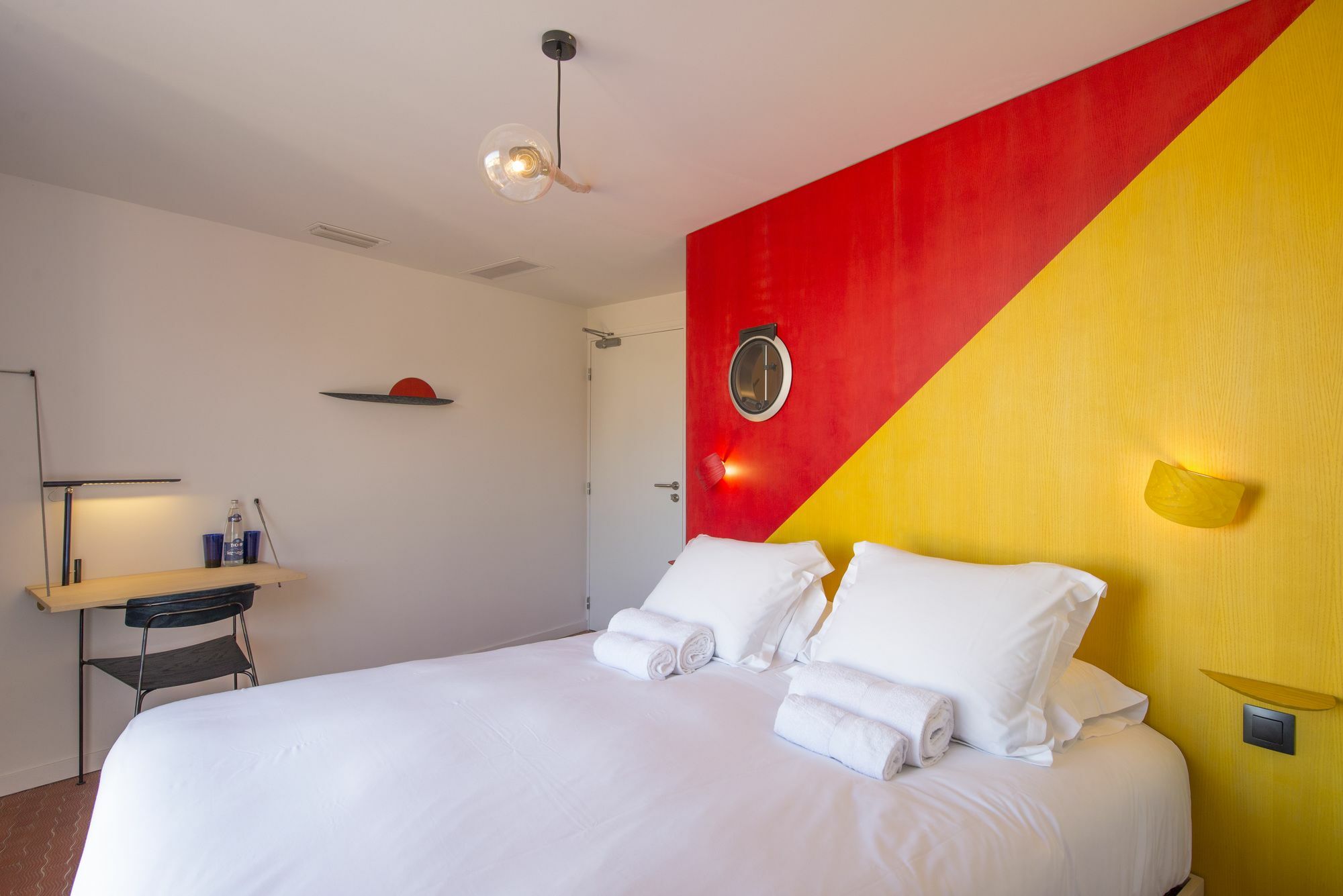 Hotel La Reine Jane Hyères Екстериор снимка
